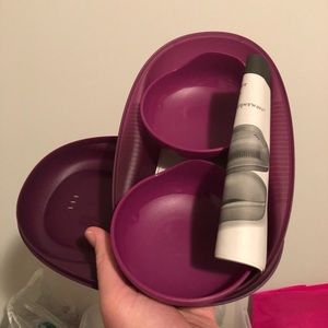 Tupperware Microwave omlette maker w/ inse…